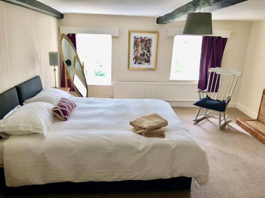 Cosy Farmhouse Escape In Monmouthshire Villa Wolves Newton Buitenkant foto