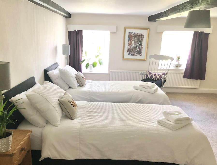 Cosy Farmhouse Escape In Monmouthshire Villa Wolves Newton Buitenkant foto